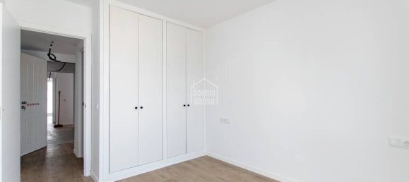 2 bedrooms Apartment in Mahon, Spain No. 5761 9