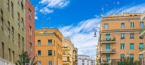 4 rooms Apartment in Rome, Italy No. 200995 14