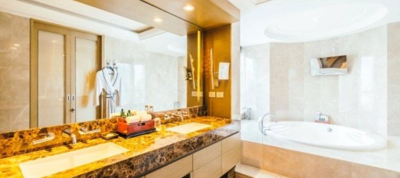 Apartamento de 3 habitaciónes en Desenzano del Garda, Italy No. 35936 5