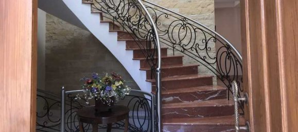 4 bedrooms Commercial property in Strovolos, Cyprus No. 18027 7