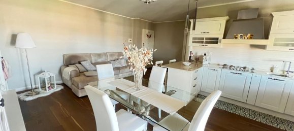 3 bedrooms Apartment in San Severo, Italy No. 325794 4