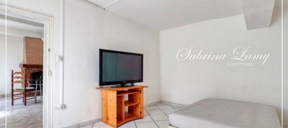 3 Schlafzimmer Haus in Sezanne, France, Nr. 58208 6