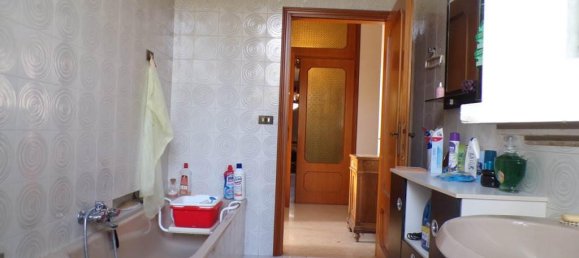 Villa de 8 habitaciónes en Fiscaglia, Italy No. 77391 18