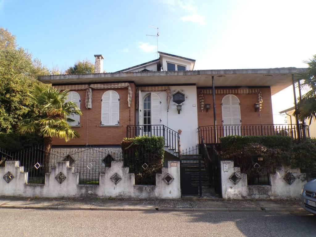 Villa de 8 habitaciónes en Fiscaglia, Italy No. 77391