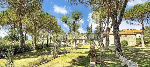 Дом с 16 спальнями в Туоро суль Тразимено, Италия № 54188 3