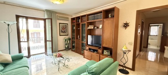 3 chambres Appartement à Tremestieri Etneo, Italy No. 259528 7