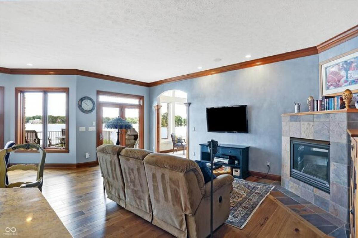 6 bedrooms House in Indianapolis, USA No. 402357