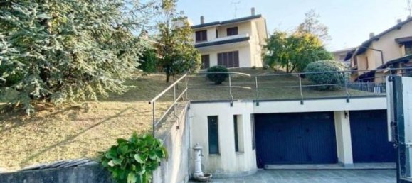 5-Zimmer Villa in Galbiate, Italy, Nr. 42575 3