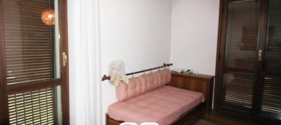 5-Zimmer Villa in Galbiate, Italy, Nr. 42575 28