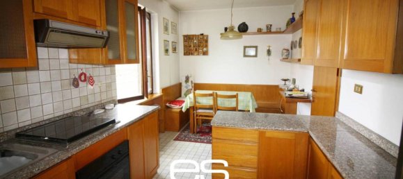 5-Zimmer Villa in Galbiate, Italy, Nr. 42575 19