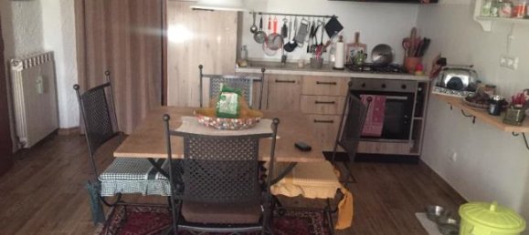 5 rooms Villa in Castiglione del Lago, Italy No. 252792 3