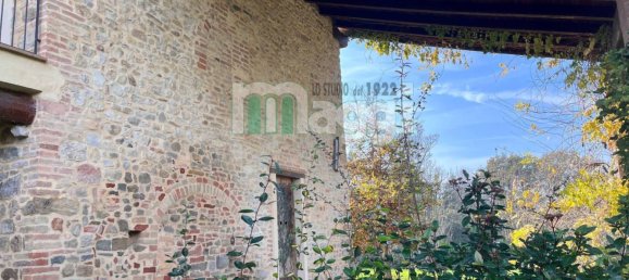 6 bedrooms House in Salsomaggiore Terme, Italy No. 209561 14