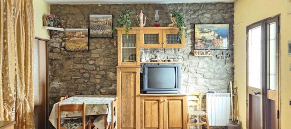 3 rooms House in Marliana, Italy No. 35924 20