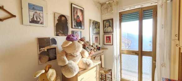 3 rooms House in Marliana, Italy No. 35924 40