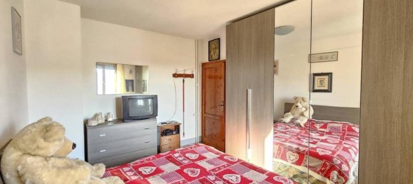 3 rooms House in Marliana, Italy No. 35924 70
