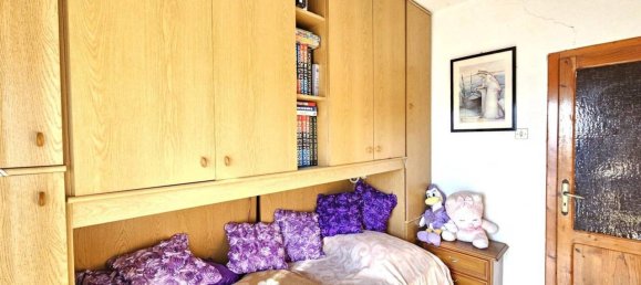 3 rooms House in Marliana, Italy No. 35924 74