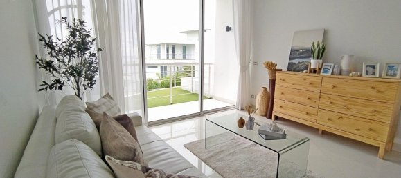 1 bedroom Condo in Pattaya, Thailand No. 115 5