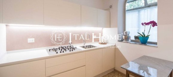 2 bedrooms Apartment in Milan, Italy No. 259586 8
