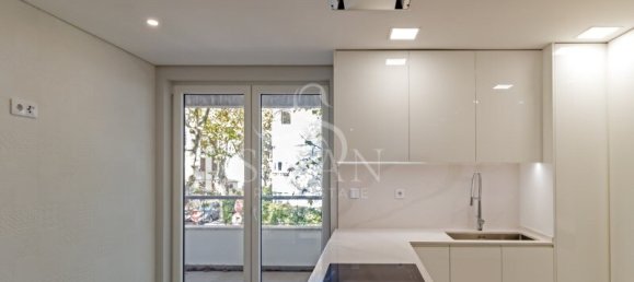 3 bedrooms Apartment in Cascais, Portugal No. 130009 18