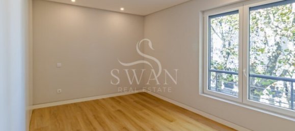 3 bedrooms Apartment in Cascais, Portugal No. 130009 36