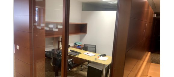 Офис 305м² в Сантс-Монтжуик, Испания № 83404 4