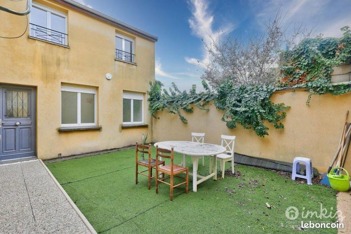 5 Schlafzimmer Haus in Saint-Denis, France, Nr. 311226