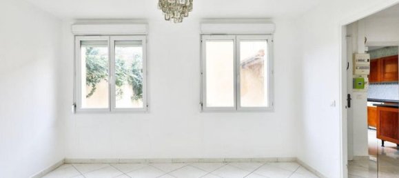 5 Schlafzimmer Haus in Saint-Denis, France, Nr. 311226 7