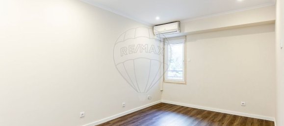 4 bedrooms Duplex in Lisbon, Portugal No. 330426 14