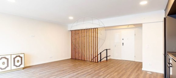 4 bedrooms Duplex in Lisbon, Portugal No. 330426 5