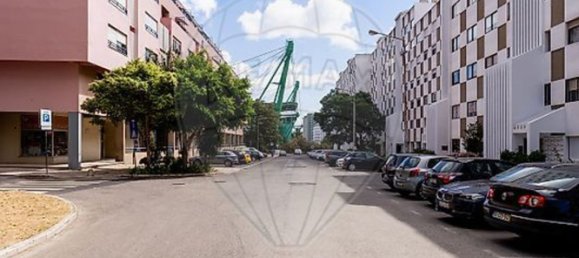 4 bedrooms Duplex in Lisbon, Portugal No. 330426 30