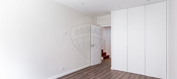 4 bedrooms Duplex in Lisbon, Portugal No. 330426 21