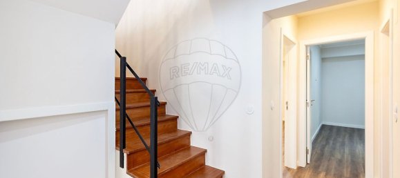 4 bedrooms Duplex in Lisbon, Portugal No. 330426 13