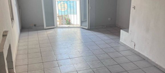 2 chambres Maison à Châteaurenard, France No. 330540 3