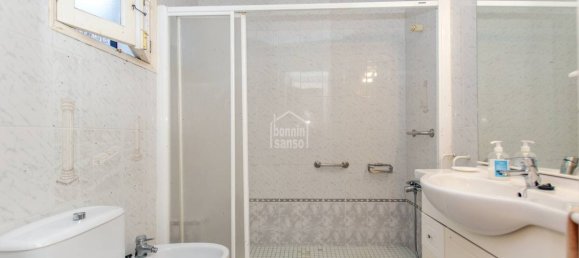 Moradia em banda T9 em Mahon, Spain N.º 10230 11