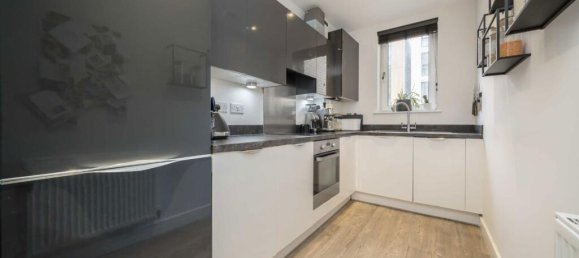 1 bedroom Apartment in Acton, United Kingdom No. 10035 4