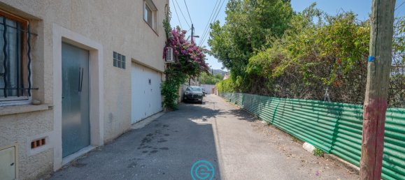 4 bedrooms House in Marseille, France No. 292923 26