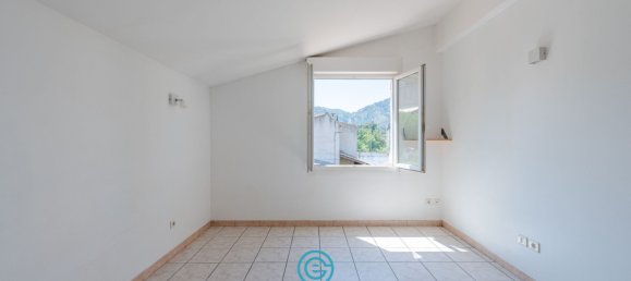 4 bedrooms House in Marseille, France No. 292923 10