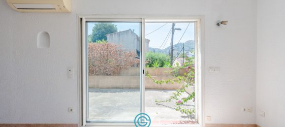 4 bedrooms House in Marseille, France No. 292923 7