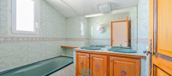 4 bedrooms House in Marseille, France No. 292923 12