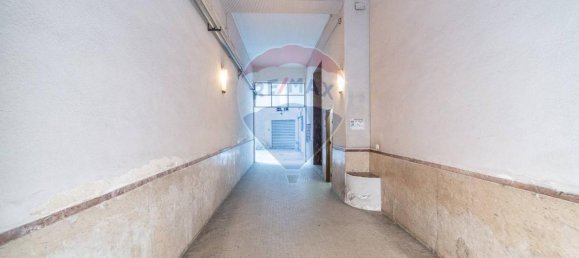 7 rooms Penthouse in Catania, Italy No. 34930 128