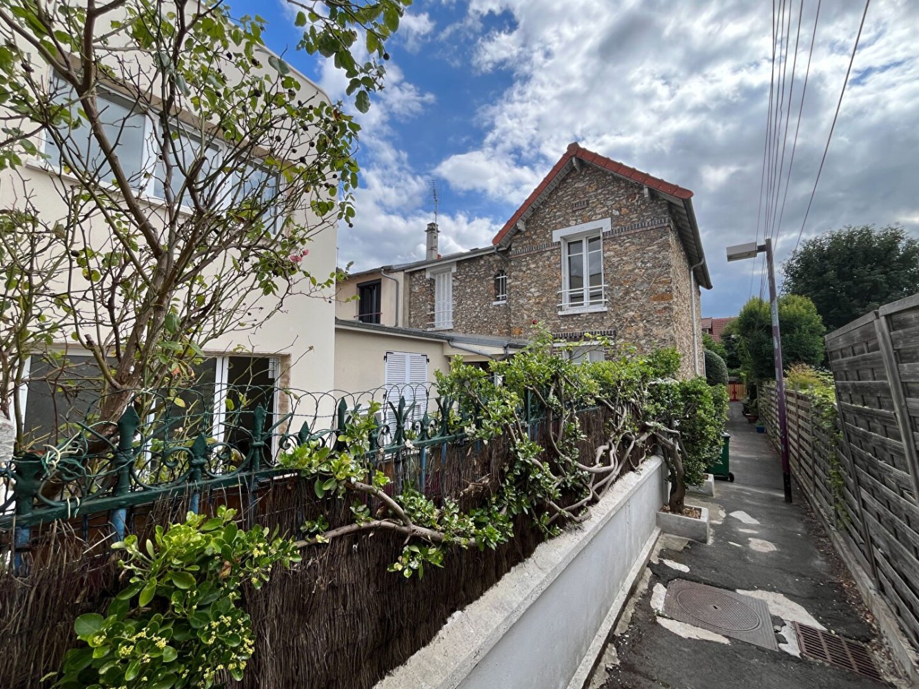 4 غرف نوم منزل في Chatillon, France رقم 321126