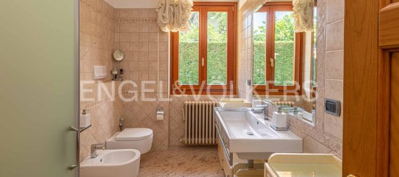 Villa de 5 dormitorios en Barzio, Italy No. 102277 16