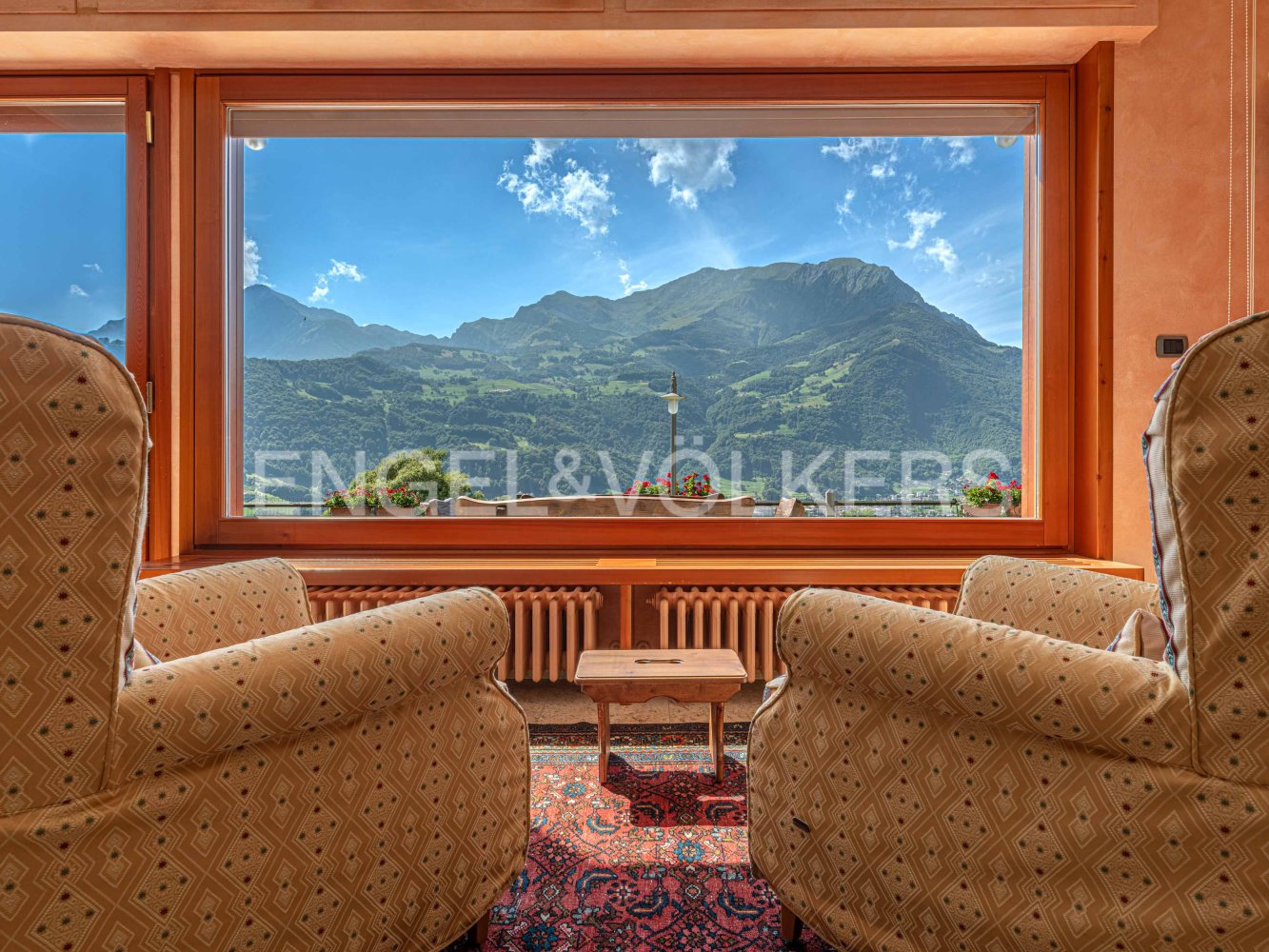 Villa de 5 dormitorios en Barzio, Italy No. 102277