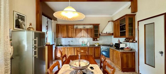 3 bedrooms Villa in Sona, Italy No. 293748 8