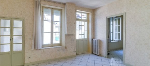 3 Schlafzimmer Haus in Montargis, France, Nr. 255830 4