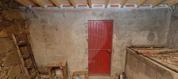 3 bedrooms House in Vila Nova de Poiares, Portugal No. 161801 11