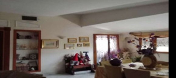 4غرفة شقة في Rome, Italy رقم 12900 8