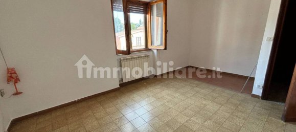 2 Schlafzimmer Wohnung in Rignano Flaminio, Italy, Nr. 126413 2