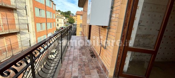 2 Schlafzimmer Wohnung in Rignano Flaminio, Italy, Nr. 126413 10