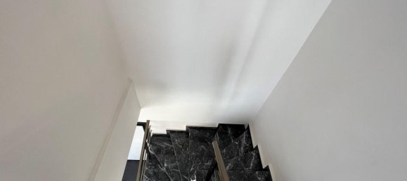 4 rooms Penthouse in Kargicak, Turkey No. 9874 9